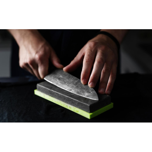 The Best Way to Clean Chef Knives: How to Clean and Maintain Knives Safely