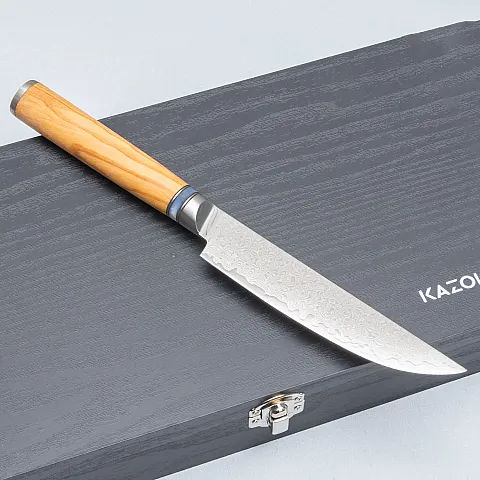 Kazoku Ketsugo Steak Knife 12 cm + Leather Cover Kazoku Ketsugo Steak Knife 12 cm + Leather Cover